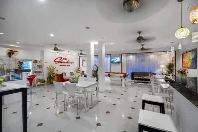 The Shades Hotel 50 meter Beach Front – 사진 6